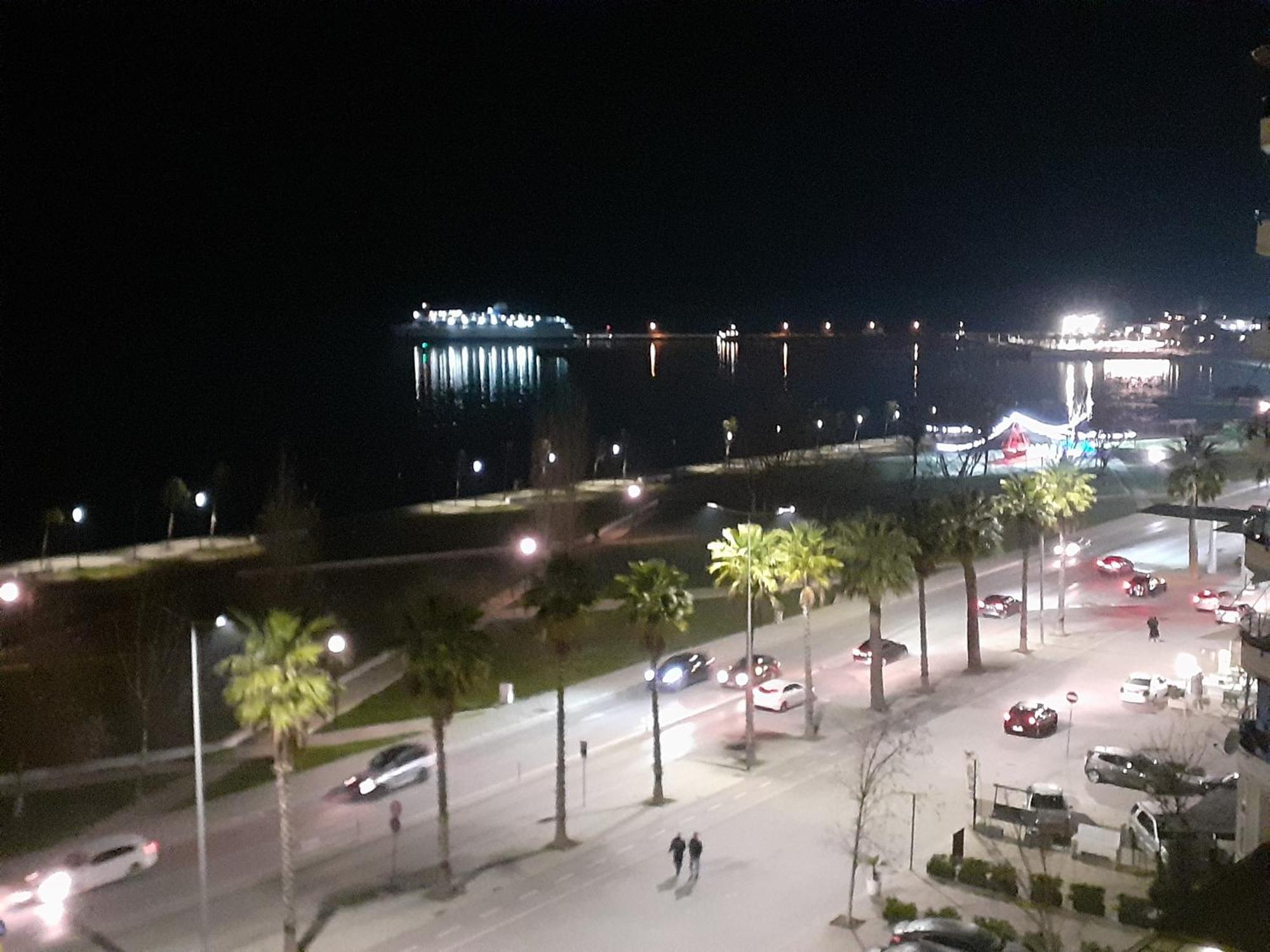 Seaside Apartment Vlore Bagian luar foto